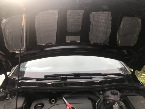 Mata Wygłuszająca Butylowa ABM Professional Samoprzylepna w rolkach Maty butylowe ABM Professional mata akustyczna warszawa Izolacja ABM