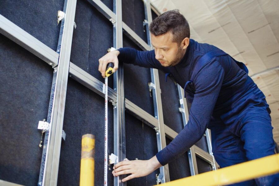 Pianka wygłuszająca z folią aluminiową ABM - 19mm, 0,5m2 pianka kauczukowa,pianka wyciszająca,pianka wygłuszająca,pianka kauczukowa izolacyjna Pianki kauczukowe izolacyjne izolacyjna pianka kauczukowa Izolacja ABM